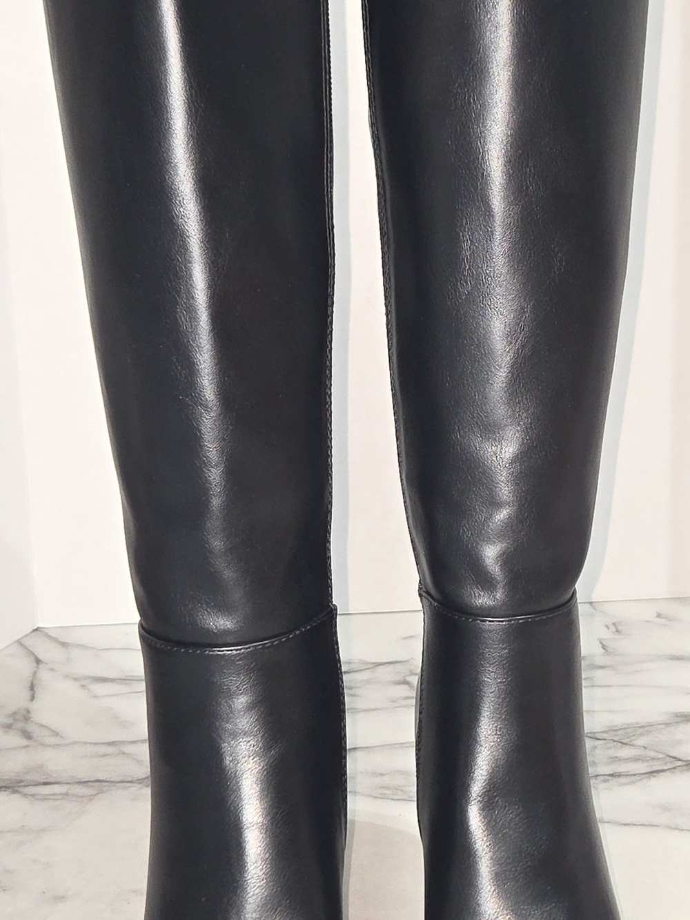 Unisa Lanna-J Women's Black Leather Knee High Side Zip Block Heel Boots 6.5 M